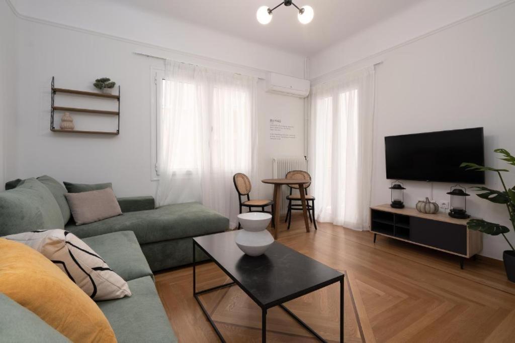 Vibrant Urban Getaway: Modern 1-Bedroom Near Bars, Parks, And Metro Atena Exterior foto